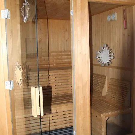 Ferienhaus Winterberg Fuer 12 Personen Sauna Garten Garage Hund Buitenkant foto